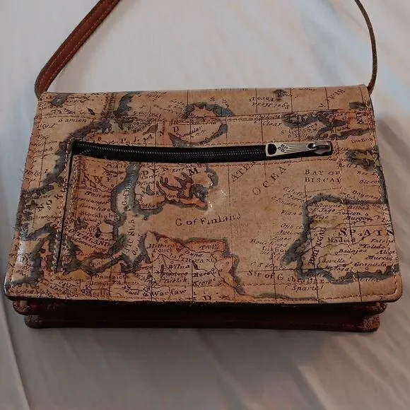 Patricia Nash  - Picture 3 of 11